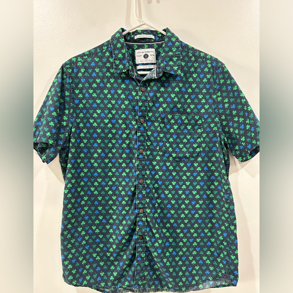 Cactus Man Green‎ Clover Mens Size Large Slim Fit